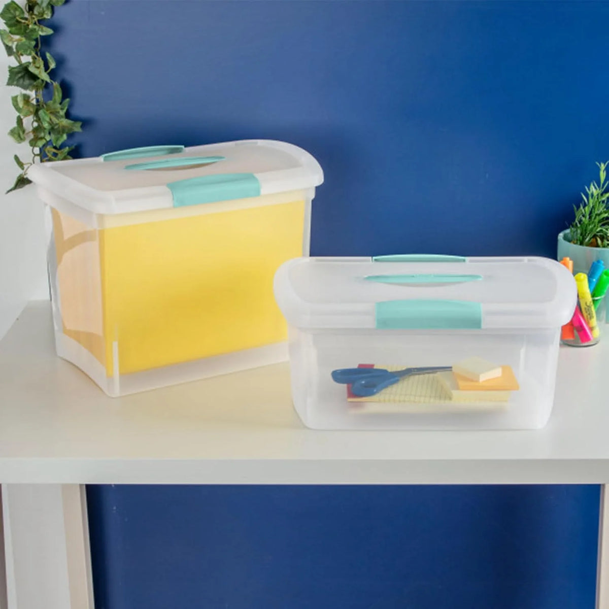Sterilite Medium Nesting ShowOffs, Clear Plastic Latch Lid Bin, 18-Pack